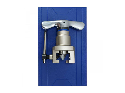 Tubal-Finley-FLA-2-2